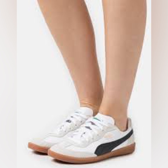 Puma Super Liga OG Retro Low Top Sneaker - Picture 9 of 10